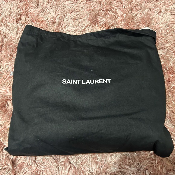 YSL NWt Medium Lou Matelassé Suede Shoulder bag - Picture 3 of 13